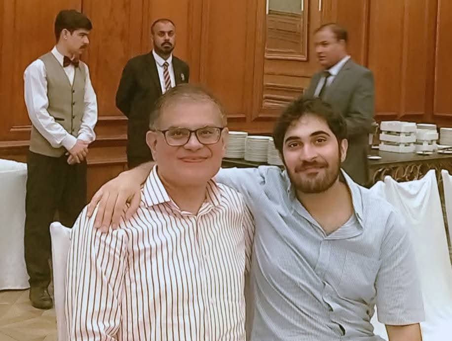 ادبی شخصیات کی تقریب میں شرکت